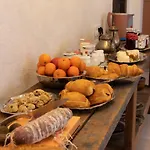 Le Clos Dagobert Bed & Breakfast Chadeleuf