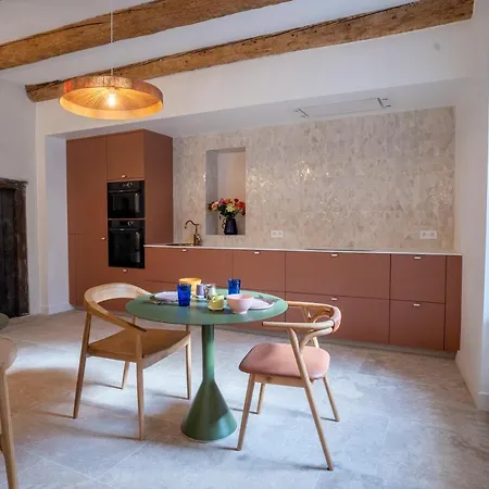 Alojamento de Acomodação e Pequeno-almoço Le Clos Dagobert 4*