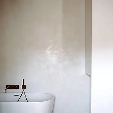 Le Clos Dagobert Bed & Breakfast Chadeleuf