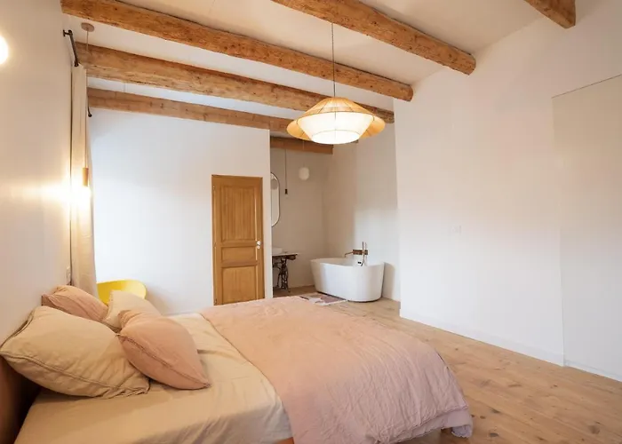 Le Clos Dagobert Bed & Breakfast 4*