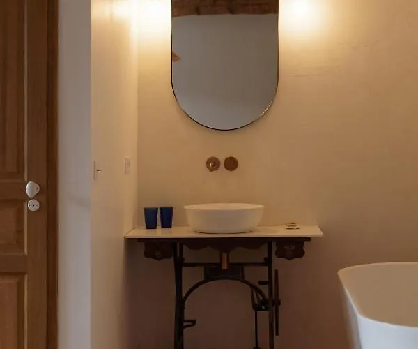 Le Clos Dagobert Bed & Breakfast Chadeleuf