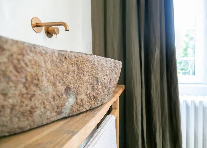 Le Clos Dagobert Bed & Breakfast Chadeleuf